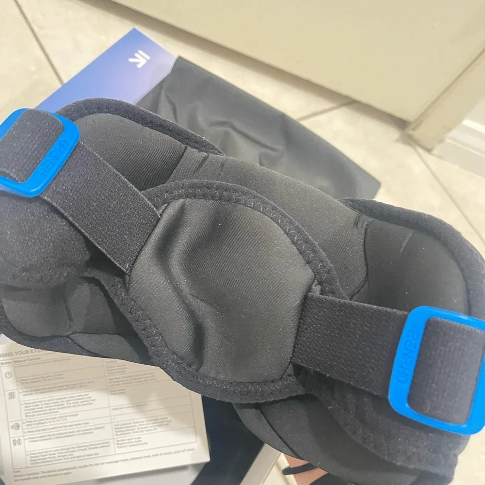 Eyeris Massager - Black